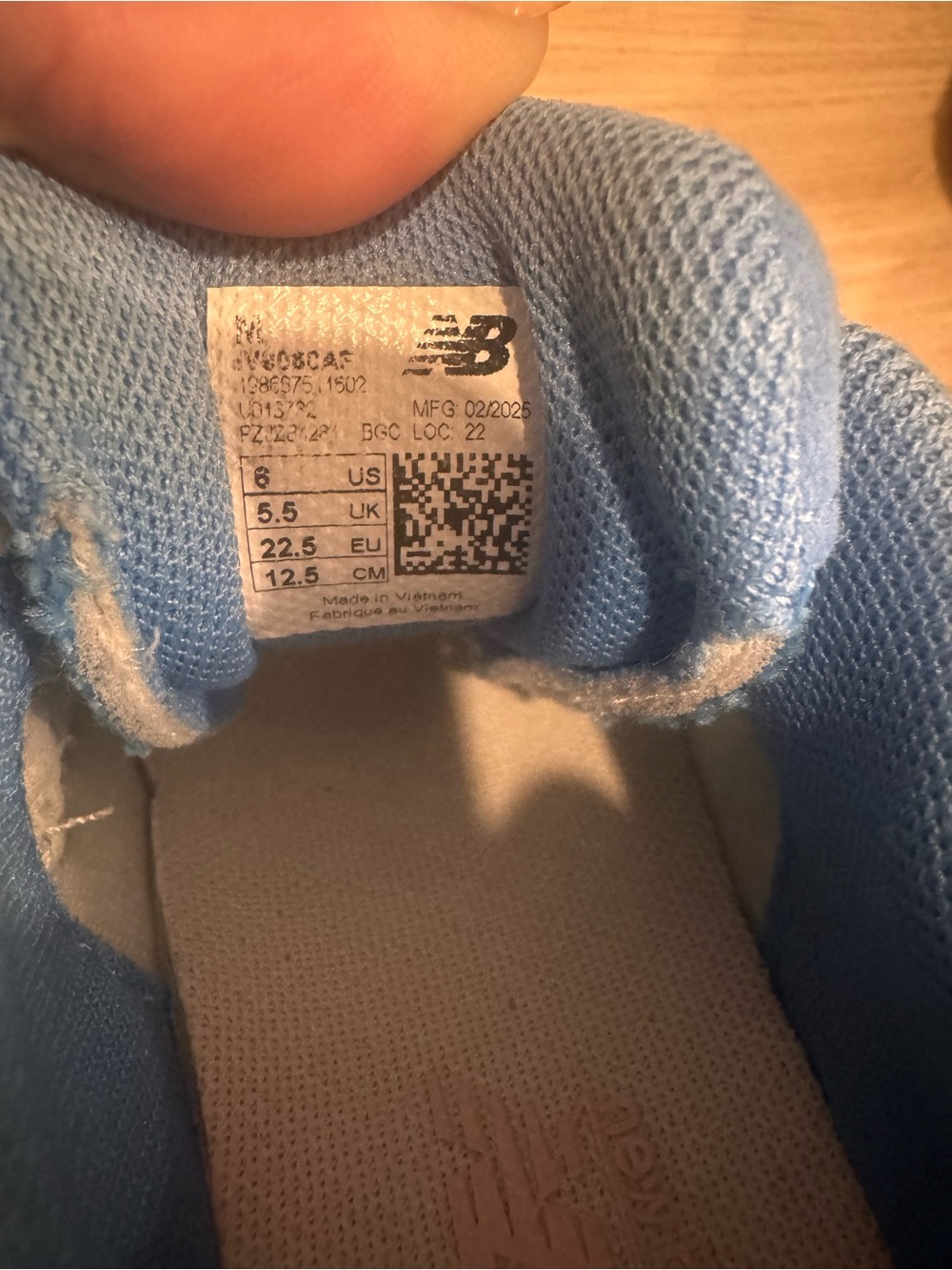 New Balance Pastel Blue & Pink Toddlers' Sneakers - Picture 6 of 8